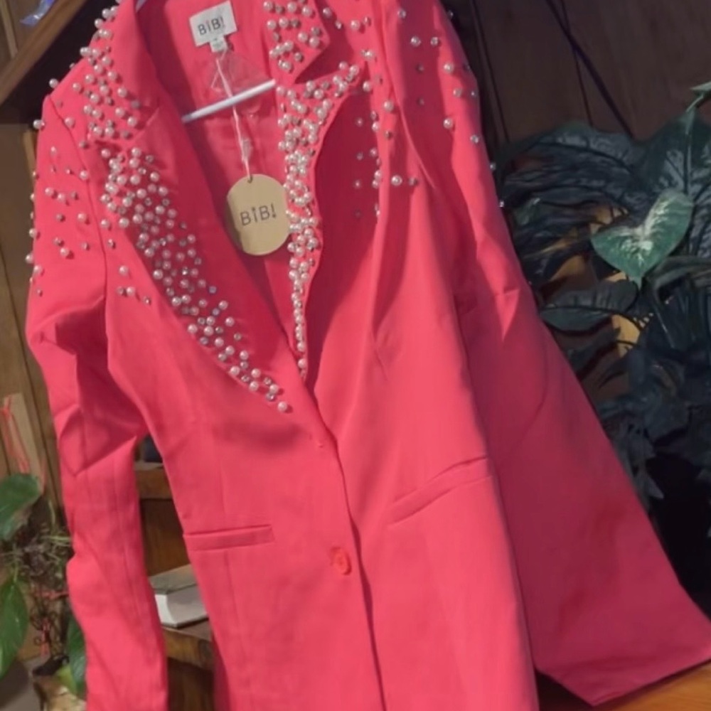 BiBi Vibrant Pink Pearl-Studded Blazer